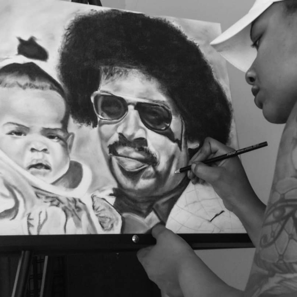 Meet your Posher, Artist Jade Cole - Picture 3 of 8